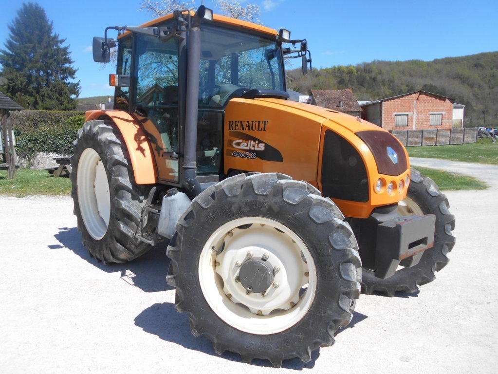 Tracteur agricole Renault CELTIS 456 RX à vendre sur Marsaleix