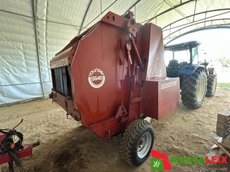 Presse à balles rondes Hesston 5540 - 2
