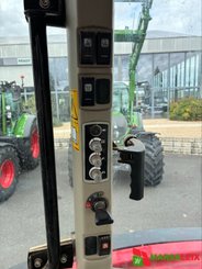 Tracteur agricole Massey Ferguson 5711 M Dyna4 - 9