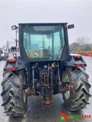 Tracteur agricole Valtra 465 - 3