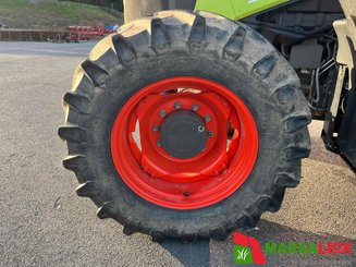 Tracteur agricole Claas Arion 520 - 2