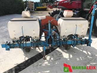 Semoir monograine Monosem N G  4 - 3