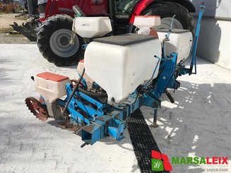 Semoir monograine Monosem N G  4 - 2