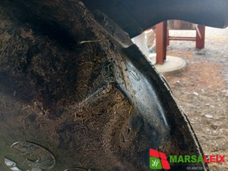Tracteur agricole Massey Ferguson 5711 S - 10