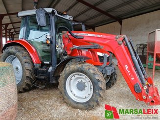 Tracteur agricole Massey Ferguson 5711 S - 1