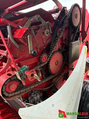 Presse à balles rondes Lely-Welger RP 245 - 15