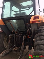 Tracteur agricole Renault Ergos 85 - 3