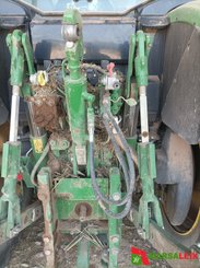 Tracteur agricole John Deere 6120 M - 14