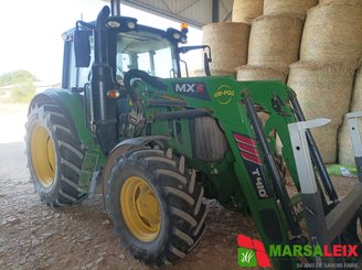 Tracteur agricole John Deere 6120 M - 1