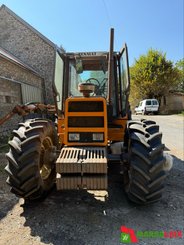 Tracteur agricole Renault 120-14 - 2