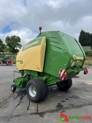 Presse à balles rondes Krone Comprima V150 - 4