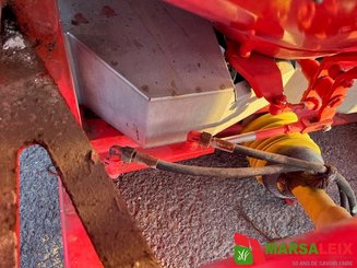 Distributeur d'engrais Kuhn MDS 732 M - 6