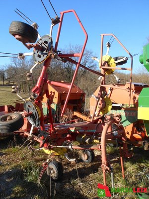 Faneuse Pöttinger HIT 610 N  - 1