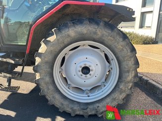 Tracteur agricole Massey Ferguson 6255 - 3