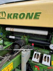 Presse à balles rondes Krone Comprima V150 - 3