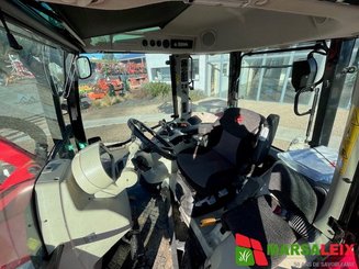 Tracteur agricole Massey Ferguson 5711 S - 8