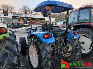Tracteur agricole New Holland T4 65S - 4