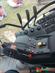 Tracteur agricole Claas Arion 610 - 6