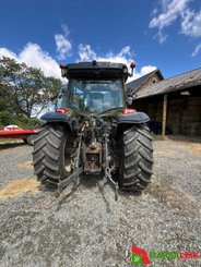 Tracteur agricole Valtra G 125 - 4