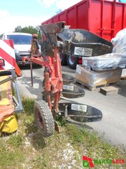 Charrue Gregoire Besson 3 corps  - 3