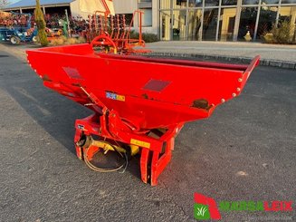 Distributeur d'engrais Kuhn MDS 732 M - 1