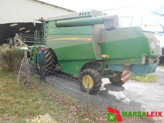 Moissonneuse batteuse John Deere W330 GEN 2 - 1