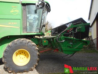 Moissonneuse batteuse John Deere W330 GEN 2 - 18