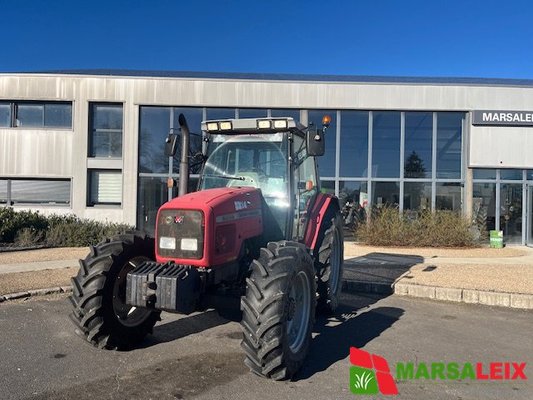 Tracteur agricole Massey Ferguson 6255 - 1