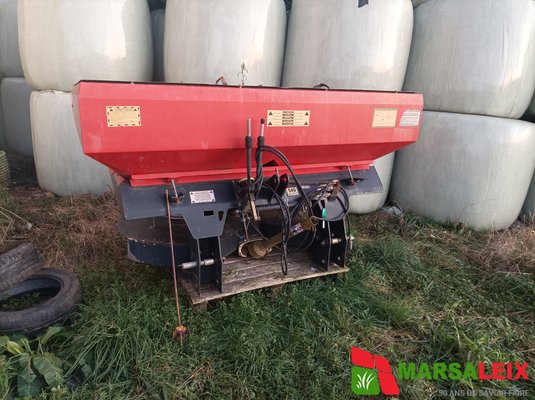 Distributeur d'engrais Liderfarm ZE 24  - 1