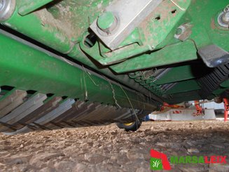 Presse à balles rondes John Deere F 441 M FXE HACHEUR - 20