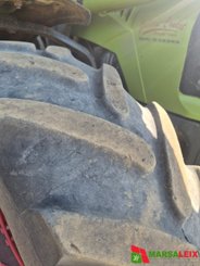 Tracteur agricole Claas ARION - 4