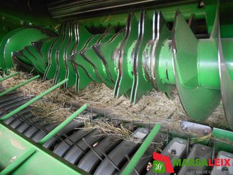 Presse à balles rondes John Deere F 441 M FXE HACHEUR - 11