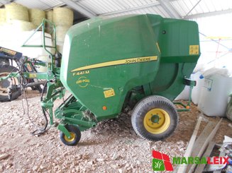 Presse à balles rondes John Deere F 441 M FXE HACHEUR - 3