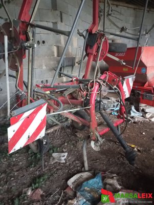 Faneuse Massey Ferguson TD 676 DN - 1