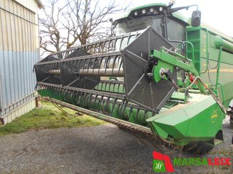 Moissonneuse batteuse John Deere W330 GEN 2 - 15