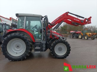 Tracteur agricole Massey Ferguson 5S 135 Dyna 4  - 4