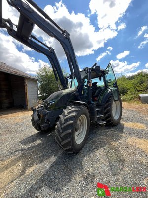 Tracteur agricole Valtra G 125 - 1