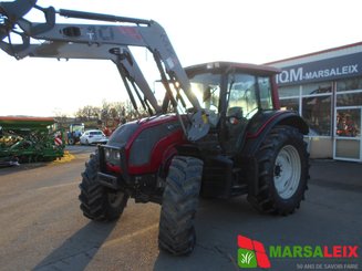 Tracteur agricole Valtra N111ELS - 1