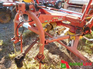 Faneuse Pöttinger HIT 610 N  - 2