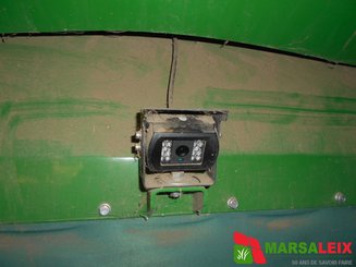 Moissonneuse batteuse John Deere W330 GEN 2 - 10