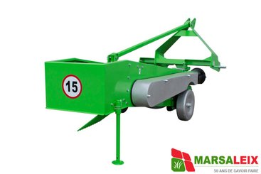 Arracheuse de pommes de terre Bomet Z656 - 1