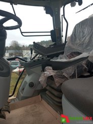 Tracteur agricole Claas Arion 610 - 5