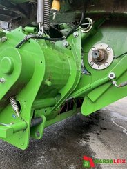 Presse à balles rondes Krone Comprima V150 - 2
