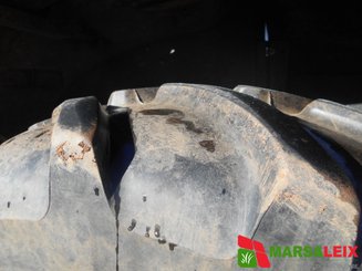 Tracteur agricole Renault ARES 610 RZ - 4