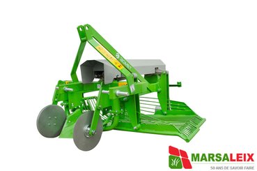 Arracheuse de pommes de terre Bomet Z655 - 1