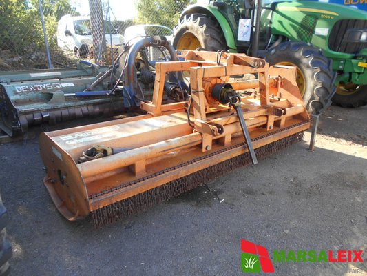 Broyeur à axe horizontal Agrimaster 2600 - 1