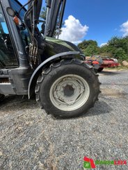 Tracteur agricole Valtra G 125 - 3