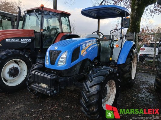 Tracteur agricole New Holland T4 65S - 1