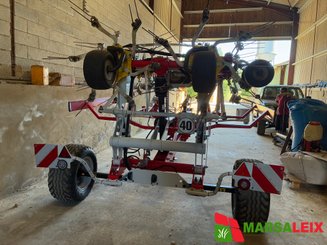 Faneuse Pöttinger HIT 8.9T - 3