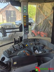 Tracteur agricole Claas ARION - 8